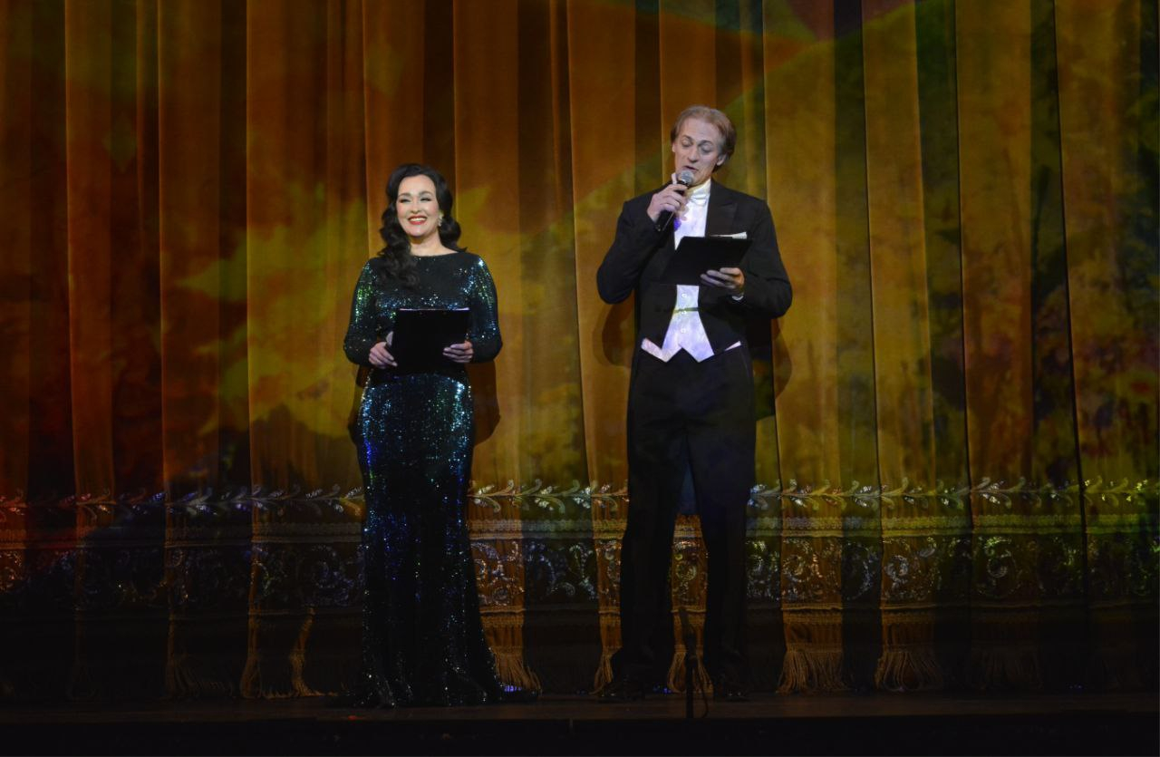 Оксана Крупнова и Антон Олейников